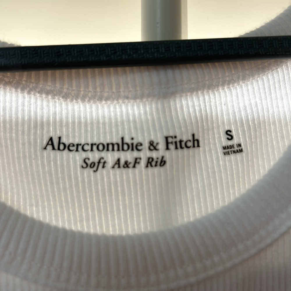 A&F Ribbed Bodysuit - Picture 2 of 2